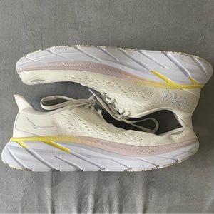 Women's HOKA Clifton 8 | 9.5